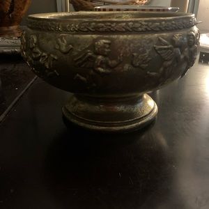Decorative bowl